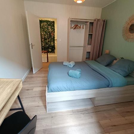 Joli Cocon En Hyper Centre Apartment Loudéac Екстериор снимка